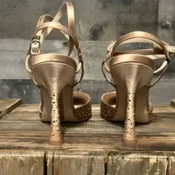 New SAM EDELMAN HARDY PUMPS - Picture 6 of 7